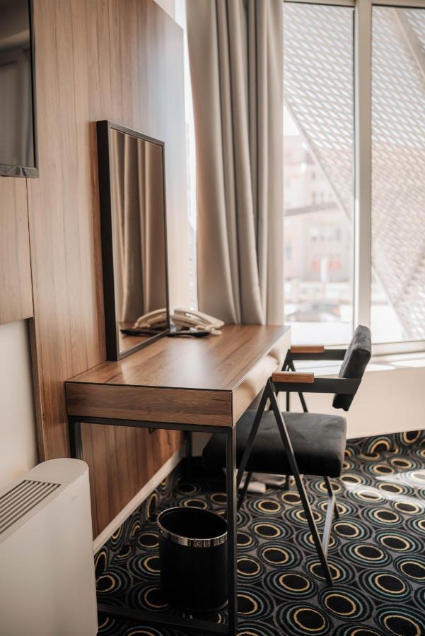 Hotel Carpe Diem Mostar Buitenkant foto