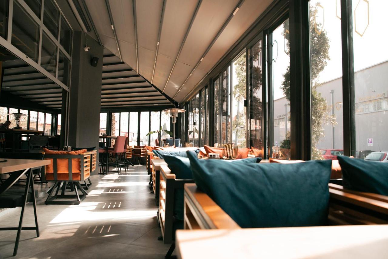 Hotel Carpe Diem Mostar Buitenkant foto