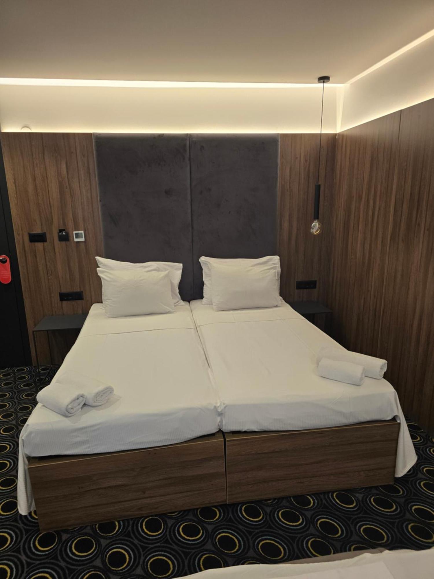 Hotel Carpe Diem Mostar Buitenkant foto