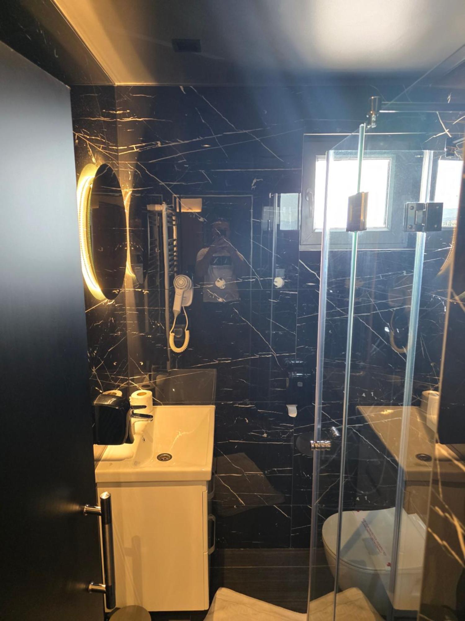 Hotel Carpe Diem Mostar Buitenkant foto